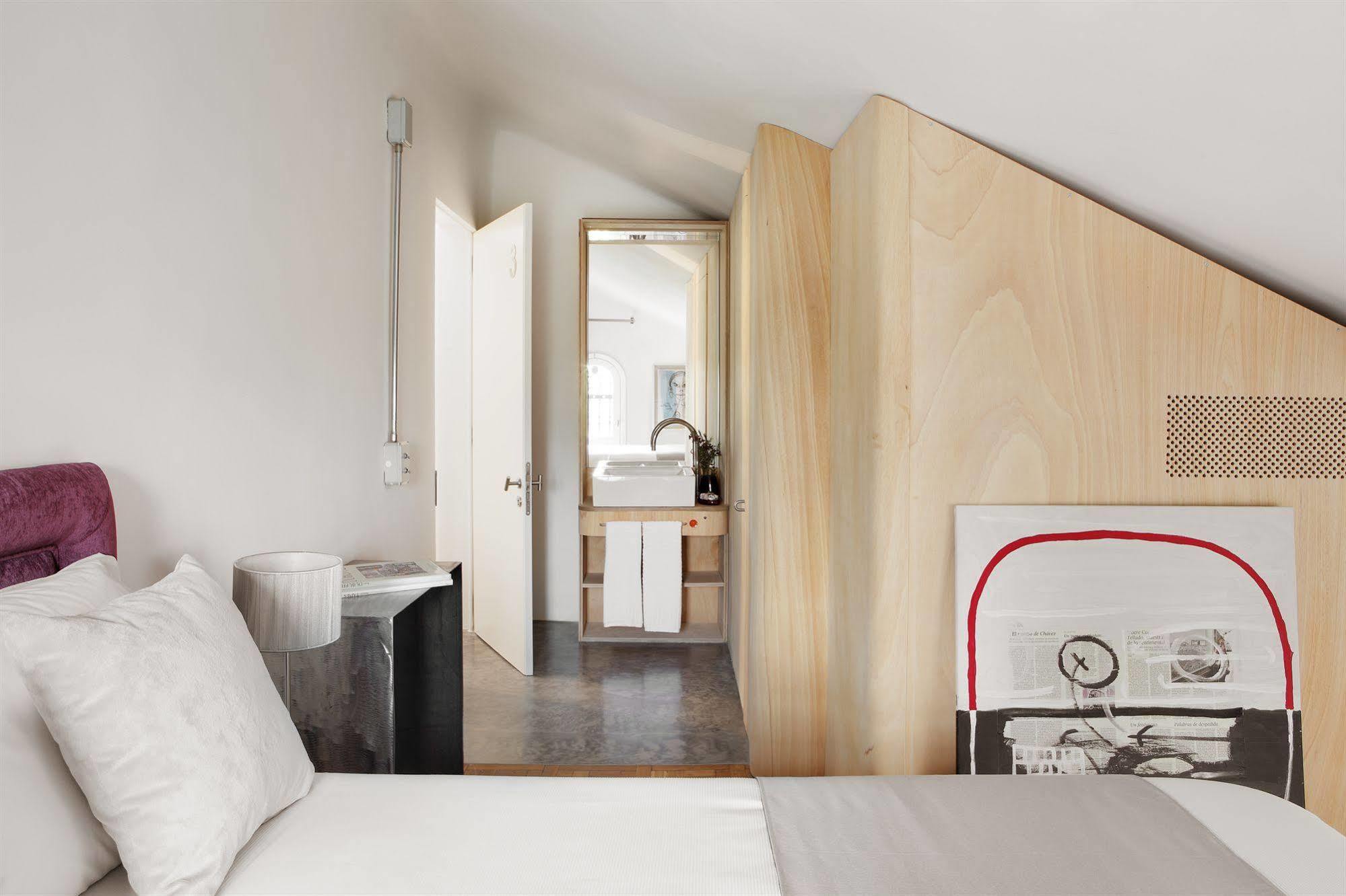 Box Art Hotel - La Torre Collado Mediano Exterior photo
